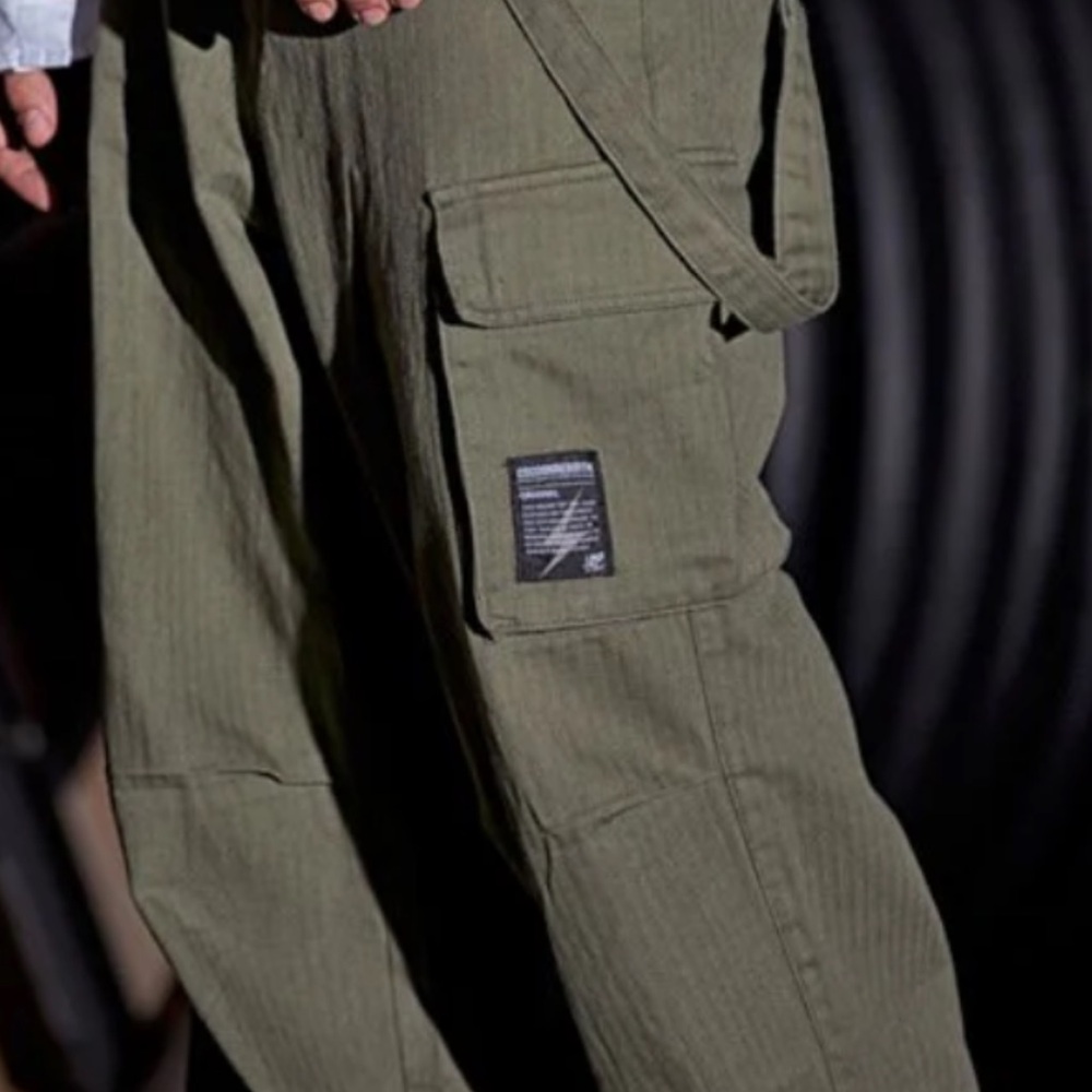 Cocoonrebirth Olive Cargo Pants for Men - Picture 3 of 10